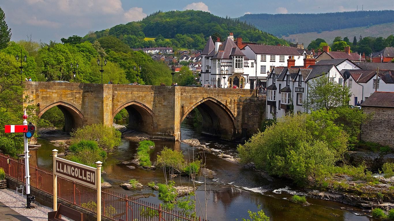 Llangollen and Betws Y Coed Senior Special