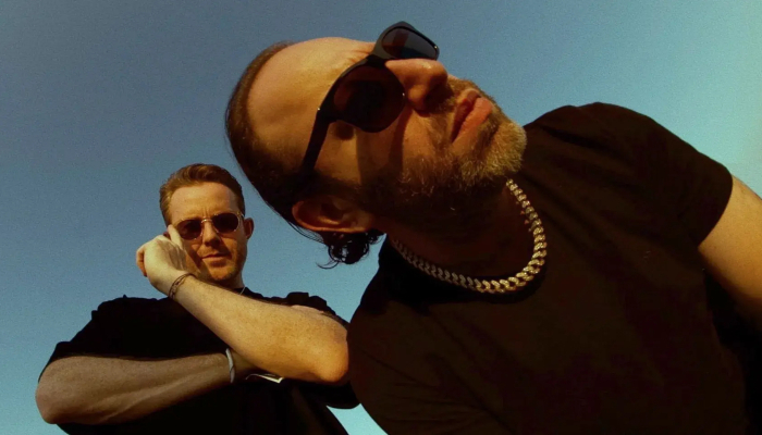 Chase And Status RETURN COACH TRAVEL 