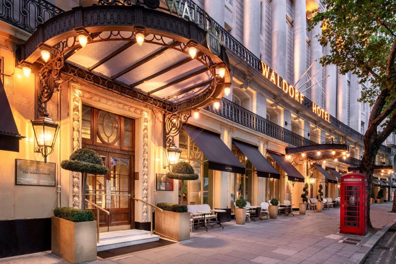 Wake up at the Waldorf